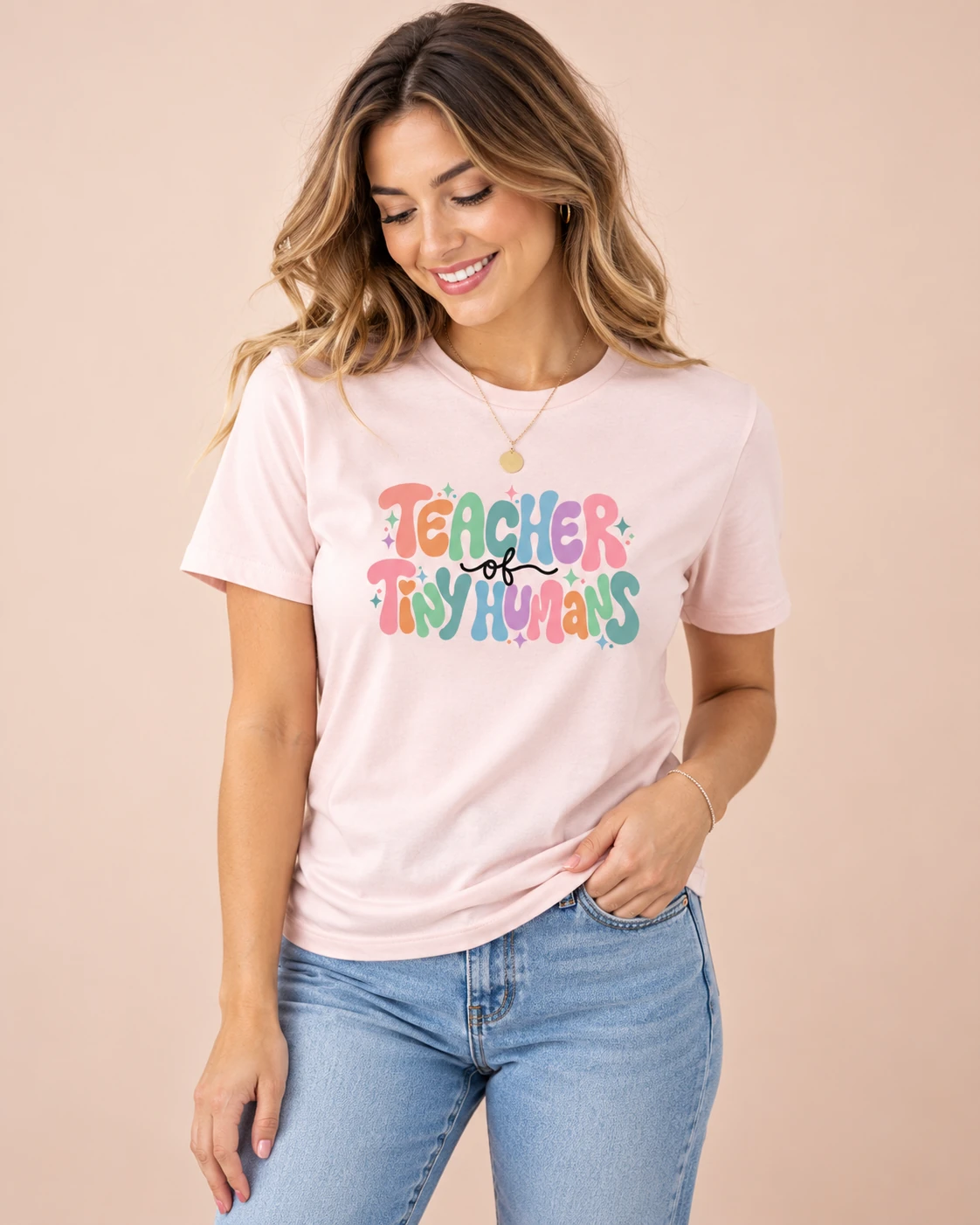 Camiseta Rosa Teacher of Tiny Humans para Maestras - Image 4