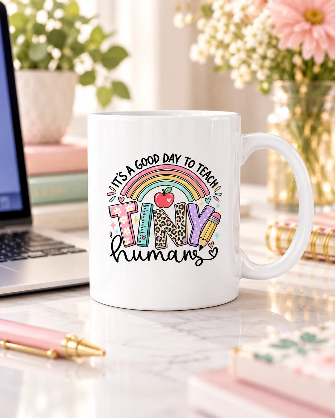 Mug Tiny Humans para Maestras - Image 4